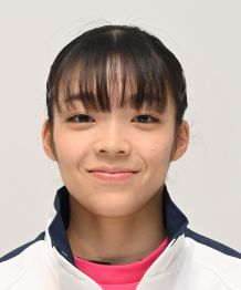 山田 千遥